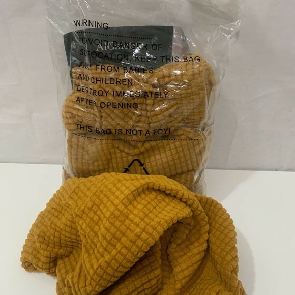 AlGaiety Dining Chair SlipCovers Set of 4 in Gold - Picture 8 of 8